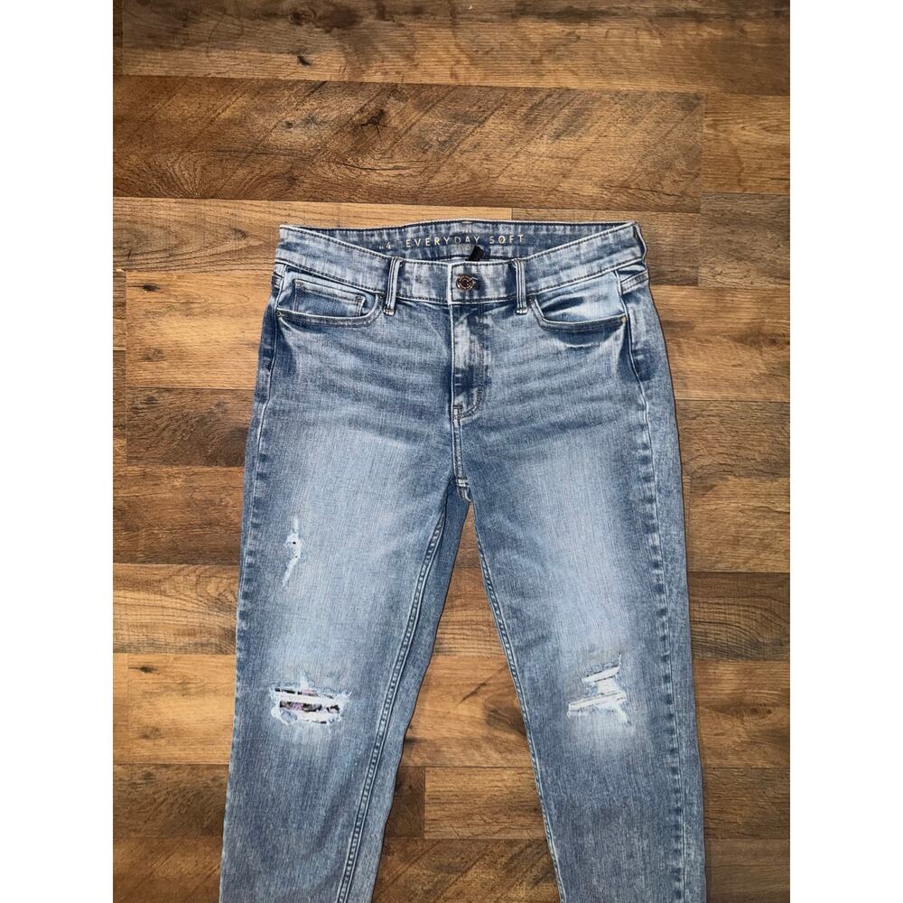 White House black market women’s girlfriend mid rise everyday denim jeans - Picture 2 of 16